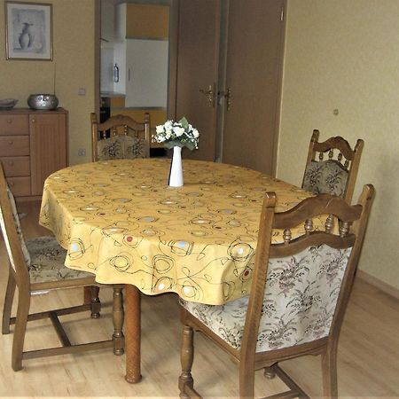 Ferienwohnung In Der Vulkaneifel ウルメン エクステリア 写真